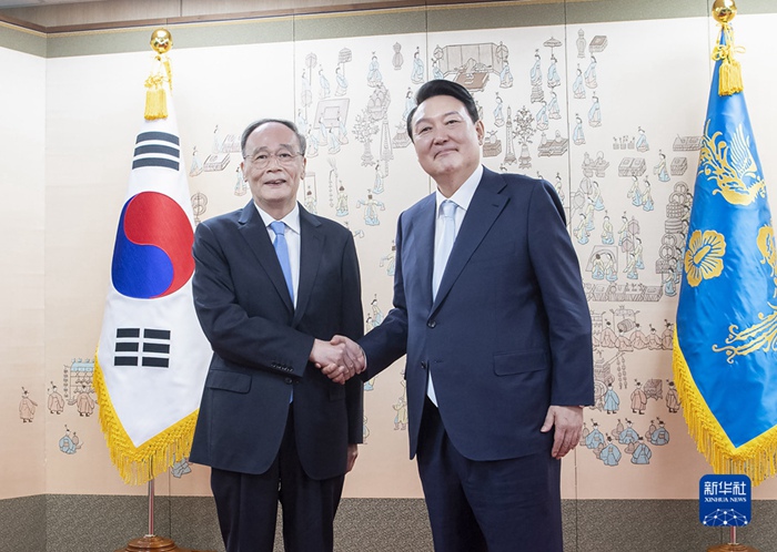 왕치산 中 부주석, 윤석열 신임 한국 대통령 취임식 참석