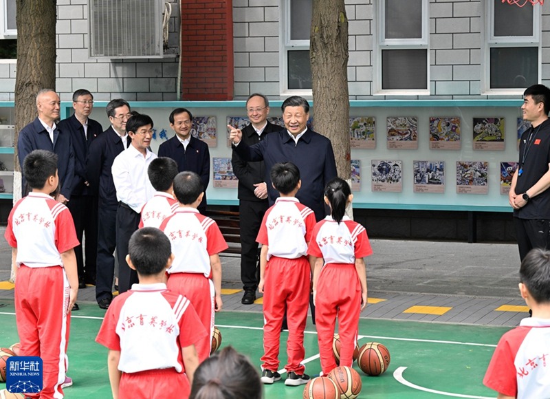 시진핑, 베이징 위잉학교 시찰…전국 어린이들에게 ‘6월 1일’ 국제 어린이날 축하