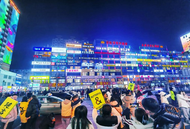 할인쿠폰-공동구매-가성비템 선호...中 청년층의 절약 열풍