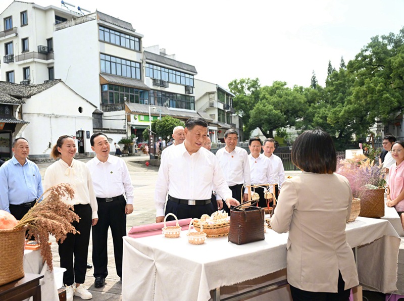 시진핑 주석, 저장성 진화시 시찰