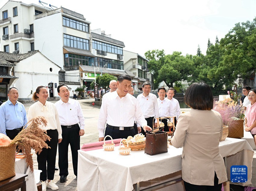 시진핑 주석, 저장 시찰 후 산둥 짜오좡시 방문