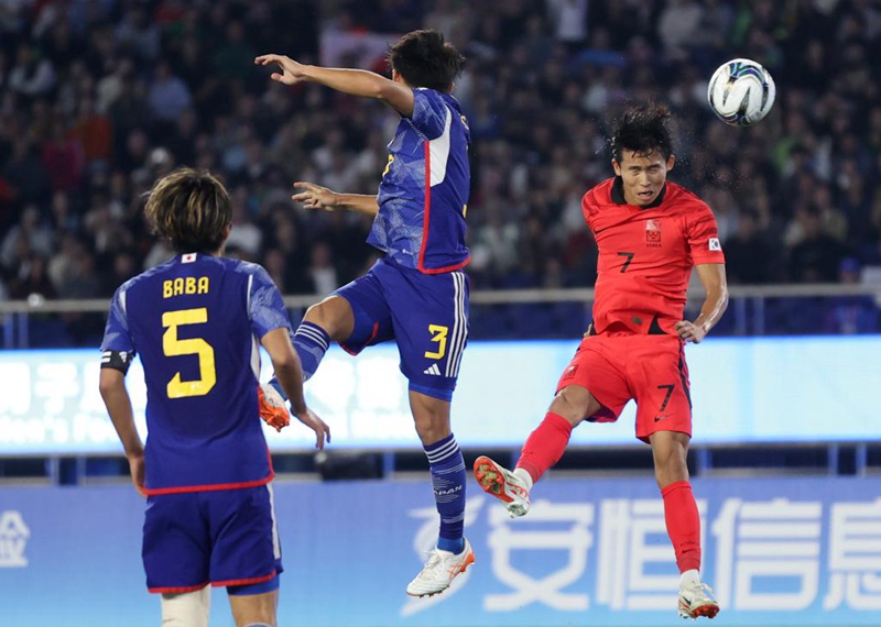 [항저우 AG] 韓 남자축구, 일본 꺾고 역전승…아시안게임 3연패 달성