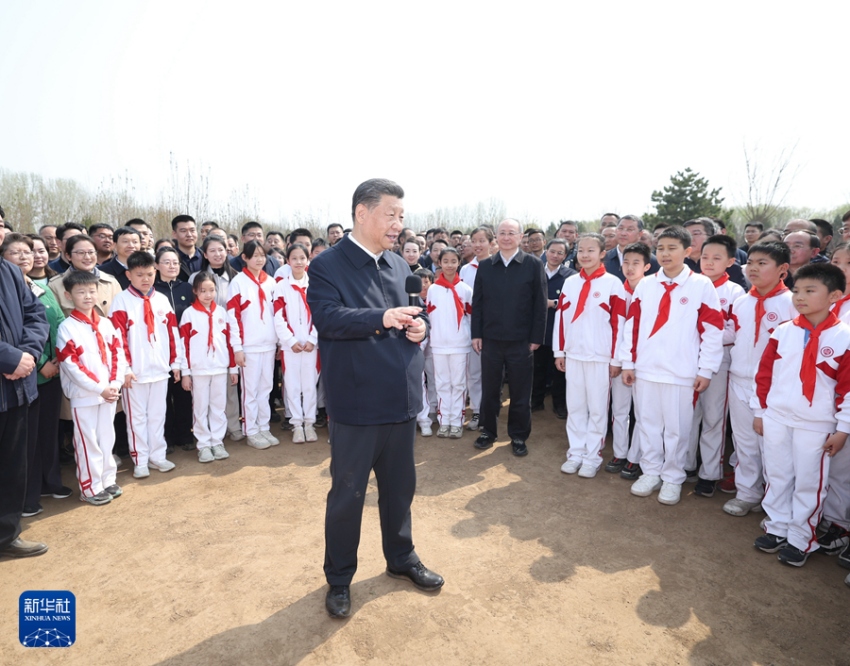 시진핑 등 당과 국가 지도자, 베이징서 나무심기 행사 참석