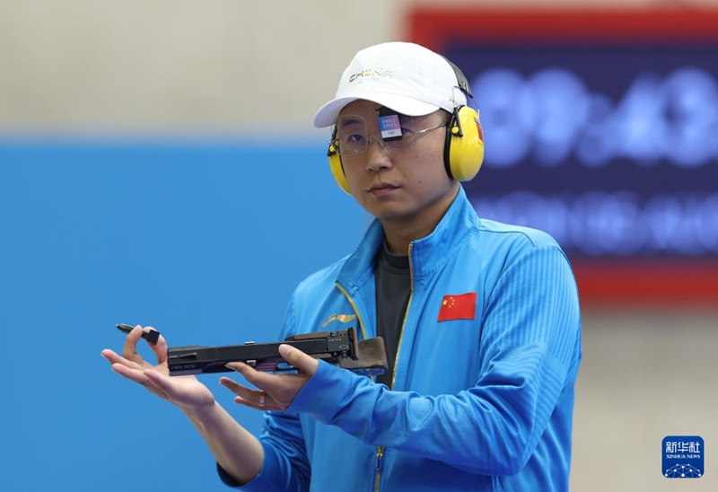 中 리웨훙, 사격 남자 25m 속사권총 金메달