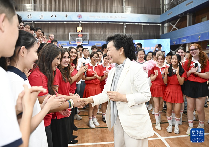 펑리위안 여사, 중미 청소년 문화체육 친목행사 참석