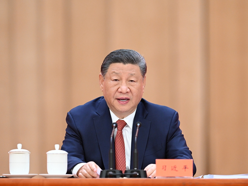 중화전국총공회 창립 100주년 및 전국 노동 모범-선진 노동자 표창대회 성대히 개최