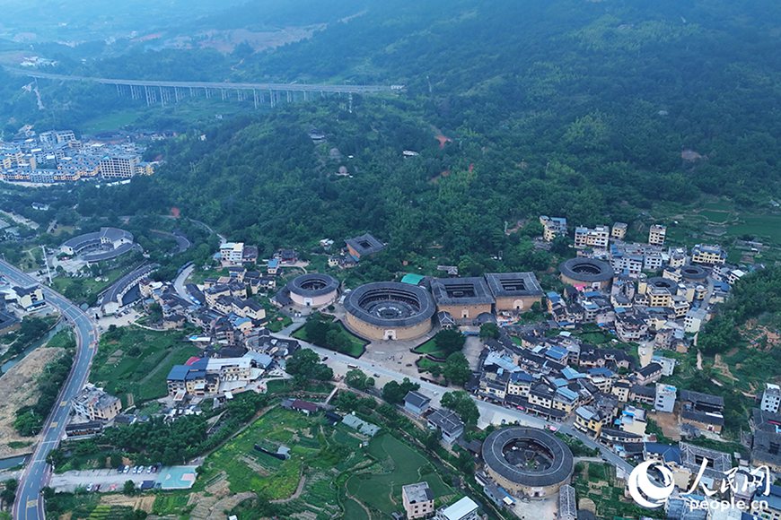 애니메이션서 e스포츠까지…세계문화유산 ‘융딩 투러우’의 새로운 도약