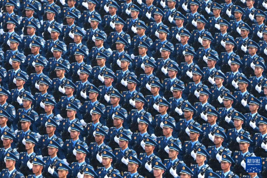 중국 인민 항일전쟁 및 세계 반파시스트 전쟁 승리 80주년 기념 대회 베이징서 개최…중국군대, 위풍당당!