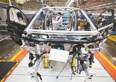 中 충칭-베이징-상하이, 자동차 생산량 100만대 돌파…선두는 어디?