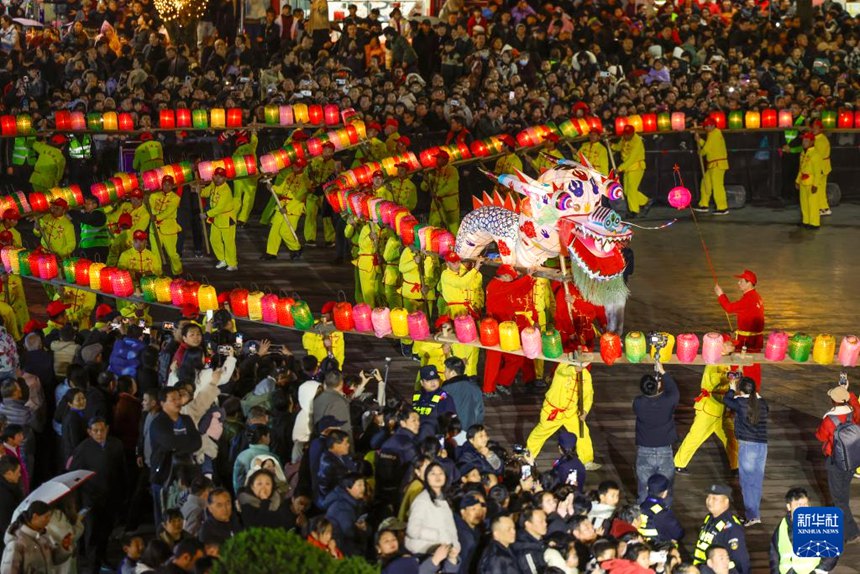 中 각지서 정월대보름 맞이 무형문화재 민속 행사 풍성