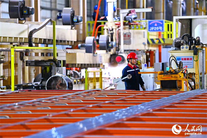 장시 푸저우, 스마트 제조로 비철금속 산업 발전 견인