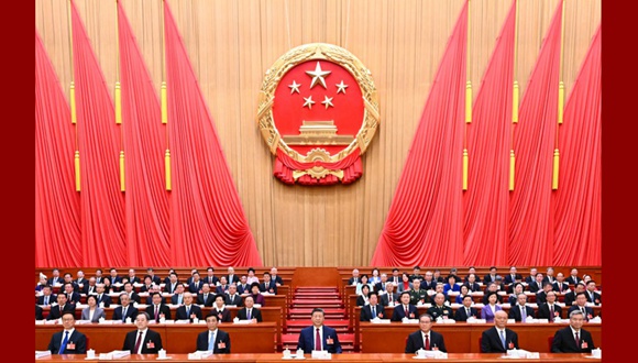 中 14기 전인대 4차 회의 베이징서 개막5일, 제14기 전국인민대표대회 제4차 회의가 베이징 인민대회당에서 개막했다. 더보기>