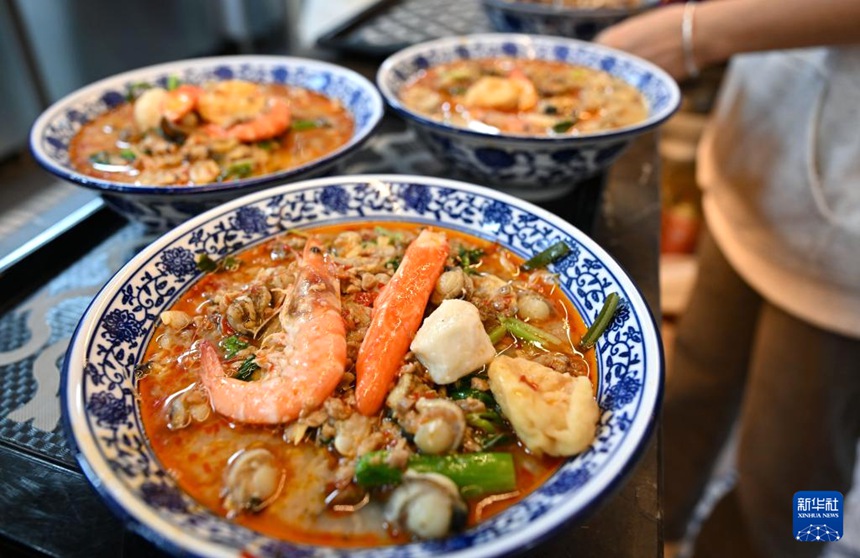 하이난의 짜오포추, ‘민간 음식’서 ‘특색 산업’으로