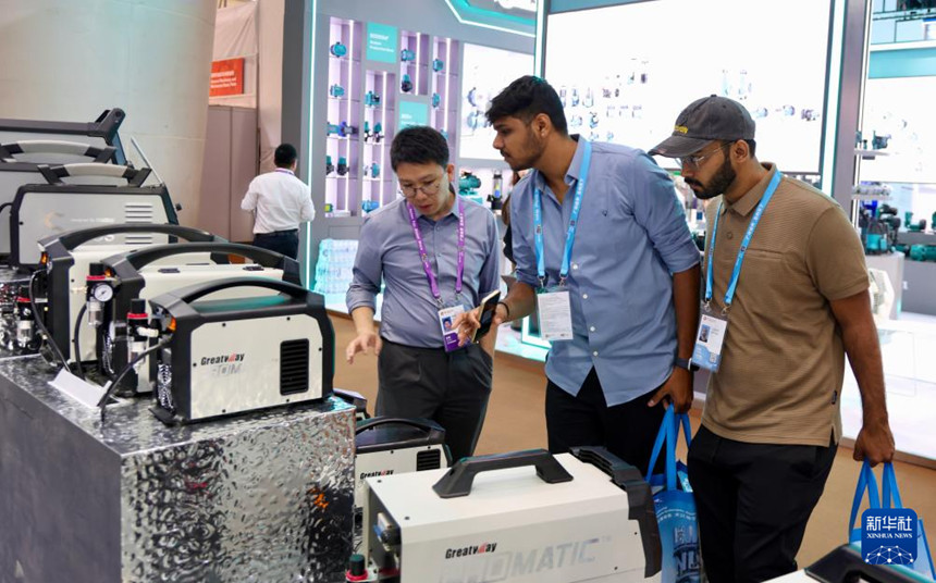 제139회 캔톤페어 개막, 참가 기업 수 사상 최대