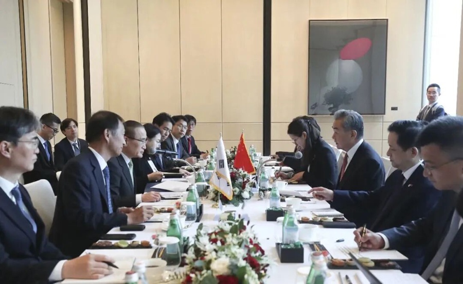 [사진 출처: 외교부 웹사이트]