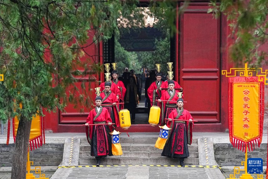공자 고향 산둥 취푸서 공자 추모 대전 거행